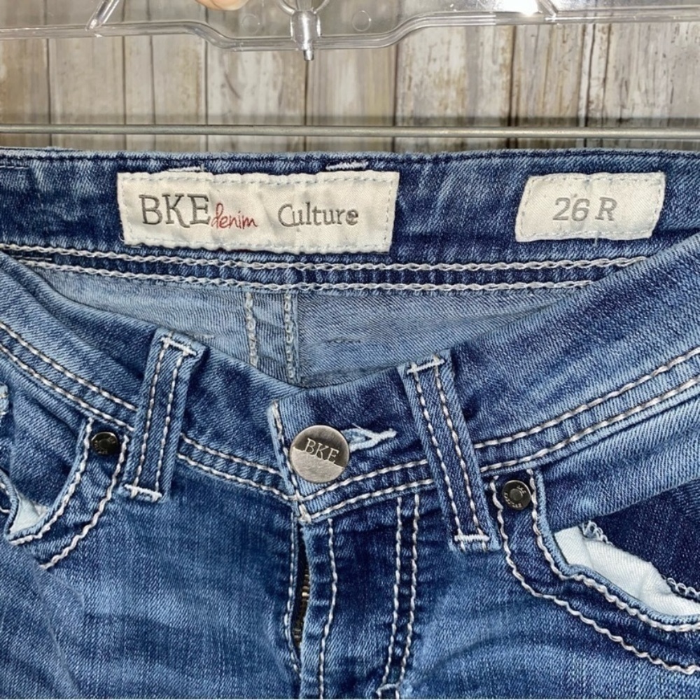BKE Culture Distressed Pockets Bootcut Jeans - Picture 8 of 8